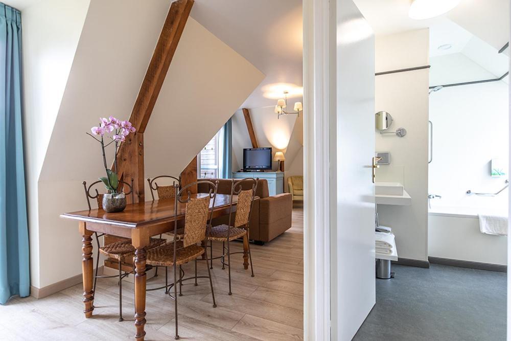 Club Wyndham Normandy Aparthotel คอนเนลเลส์ ภายนอก รูปภาพ